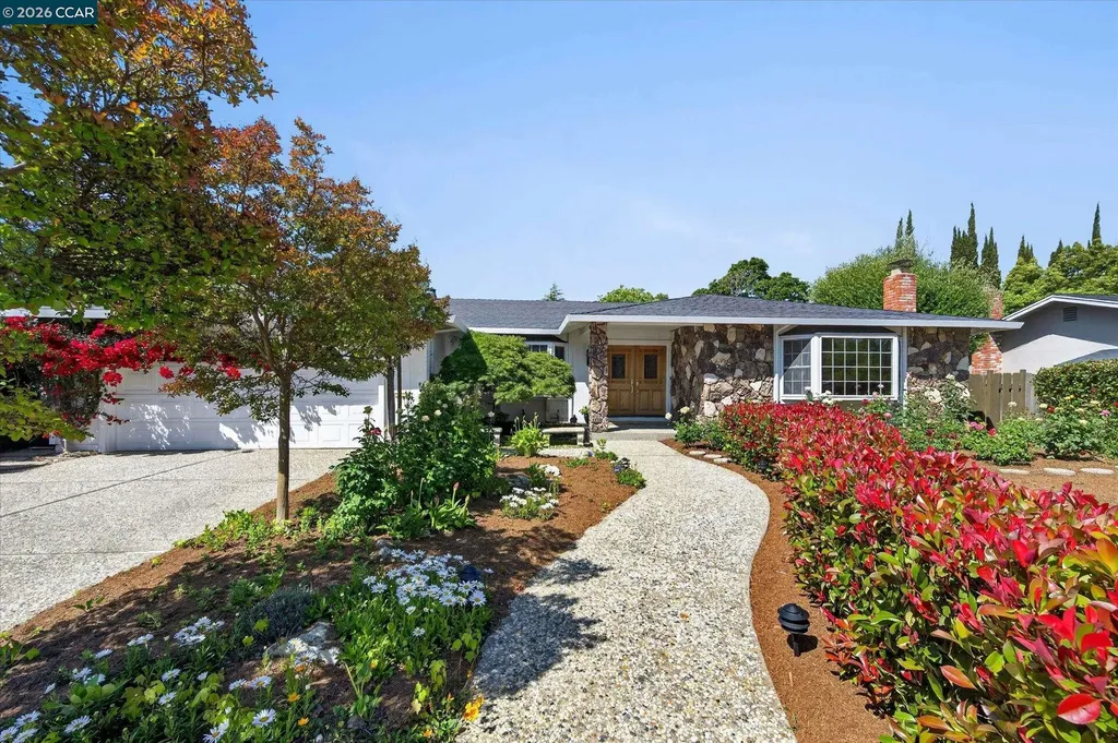 131 Corte Del Prado Walnut Creek CA 94598