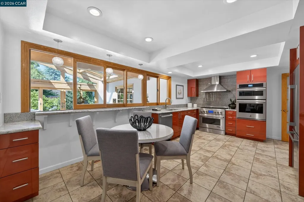 131 Corte Del Prado Walnut Creek CA 94598