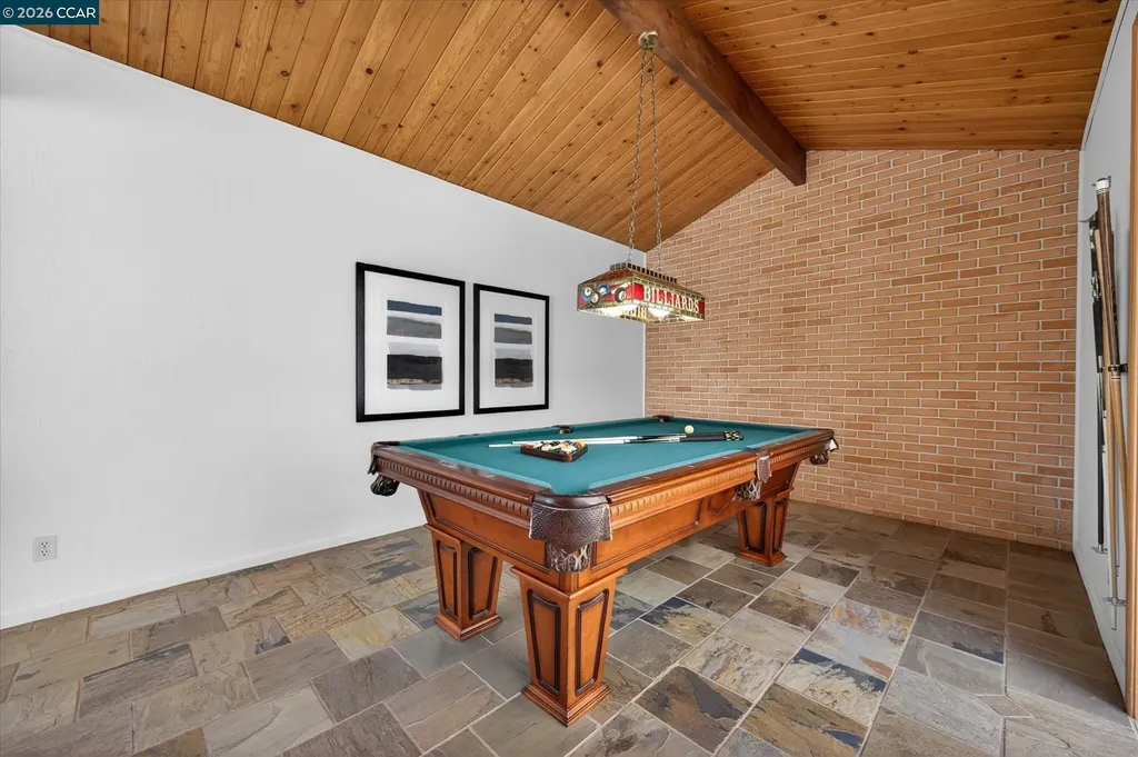 131 Corte Del Prado Walnut Creek CA 94598