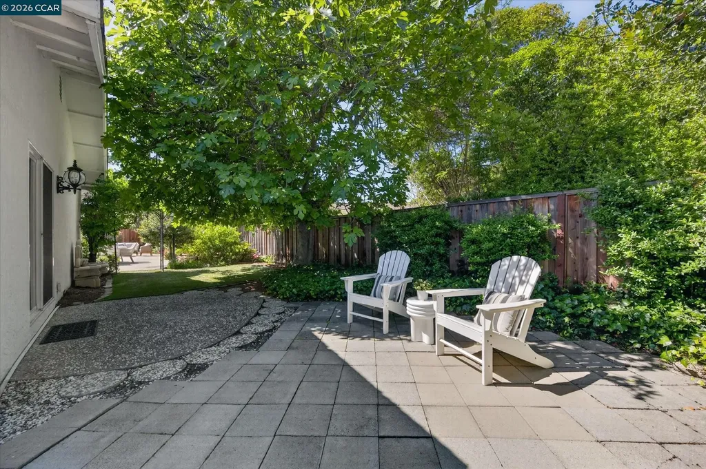 131 Corte Del Prado Walnut Creek CA 94598