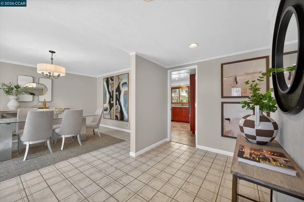 131 Corte Del Prado Walnut Creek CA 94598