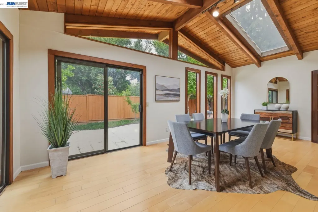 1621 Harvest Road Pleasanton CA 94566