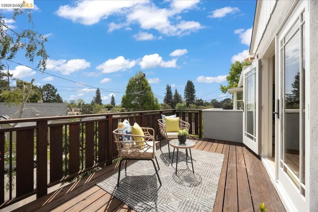 4425 Norton Avenue Oakland CA 94602