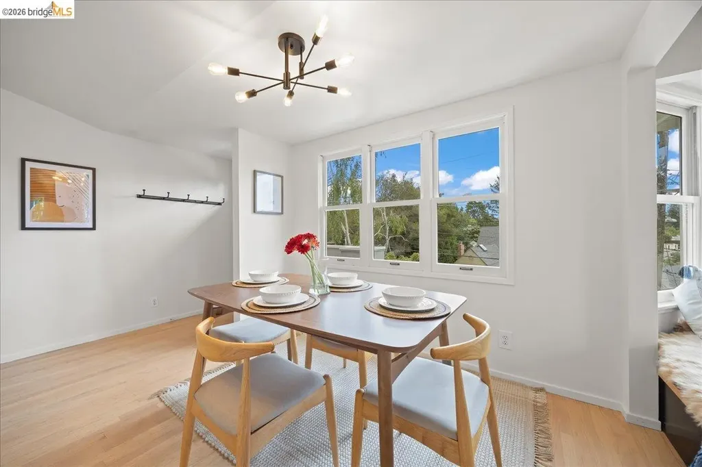 4425 Norton Avenue Oakland CA 94602