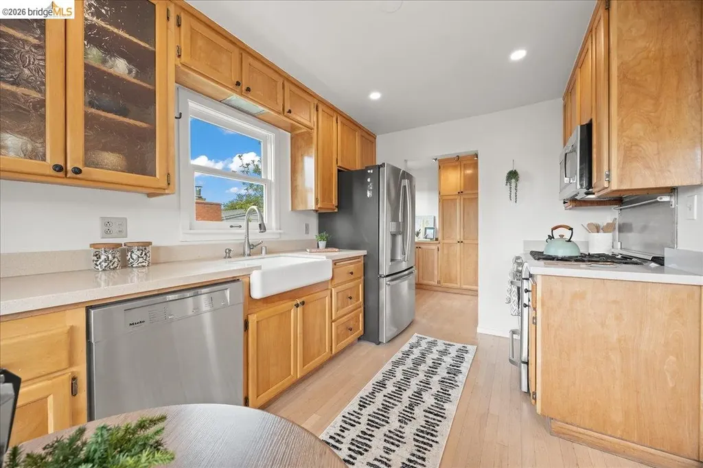 4425 Norton Avenue Oakland CA 94602