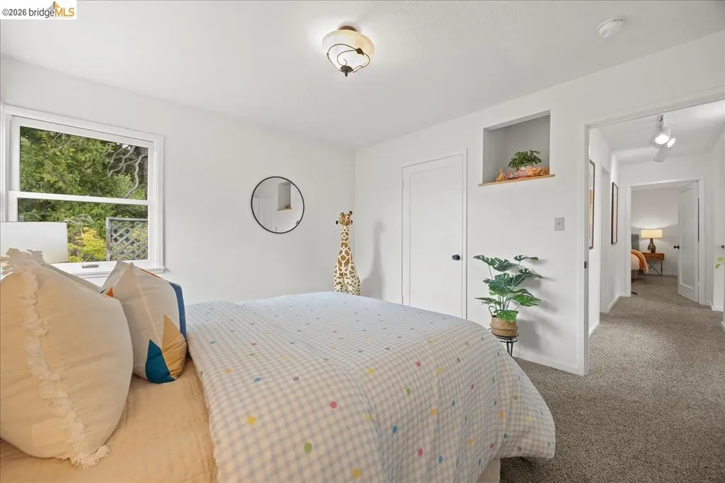 4425 Norton Avenue Oakland CA 94602