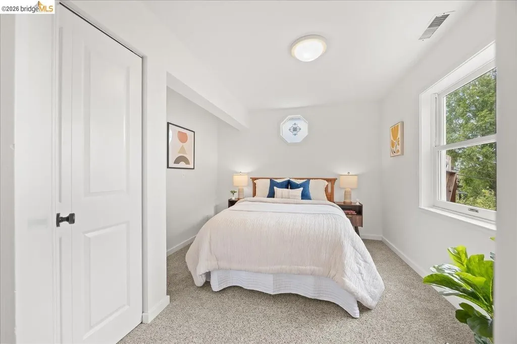 4425 Norton Avenue Oakland CA 94602