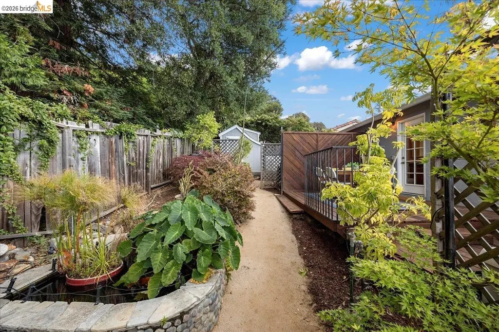 4425 Norton Avenue Oakland CA 94602