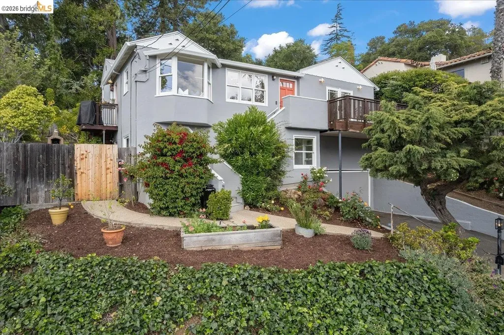 4425 Norton Avenue Oakland CA 94602