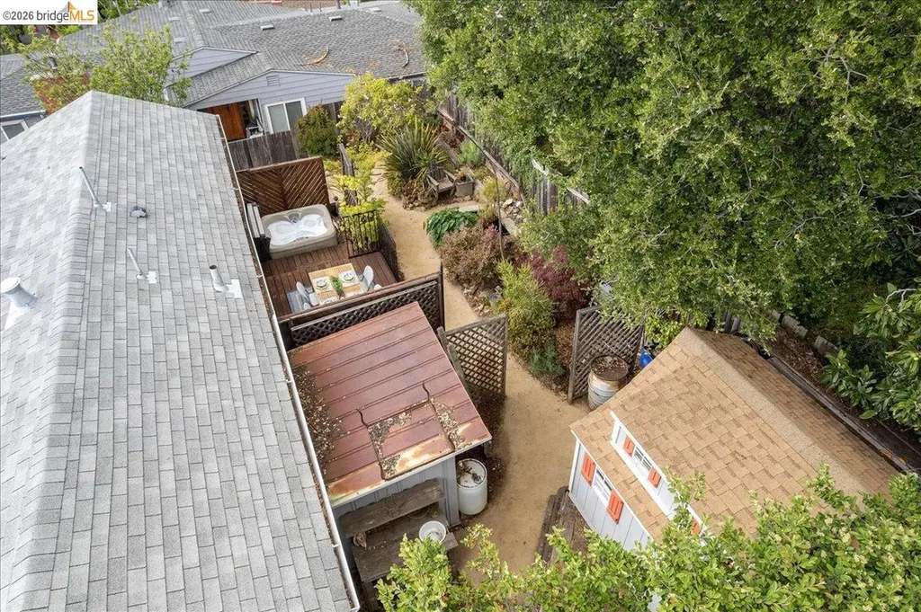4425 Norton Avenue Oakland CA 94602