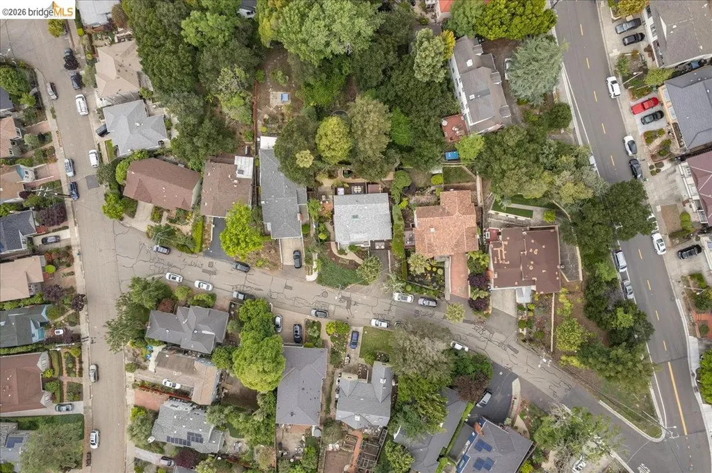4425 Norton Avenue Oakland CA 94602