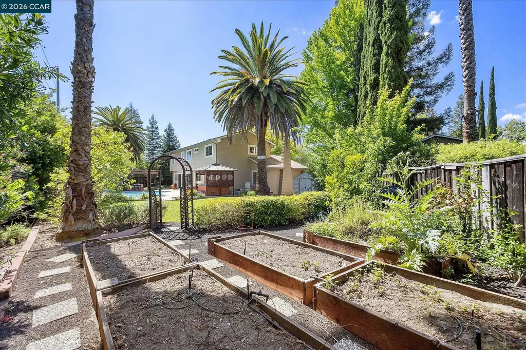 651 Derbyshire Place Danville CA 94526
