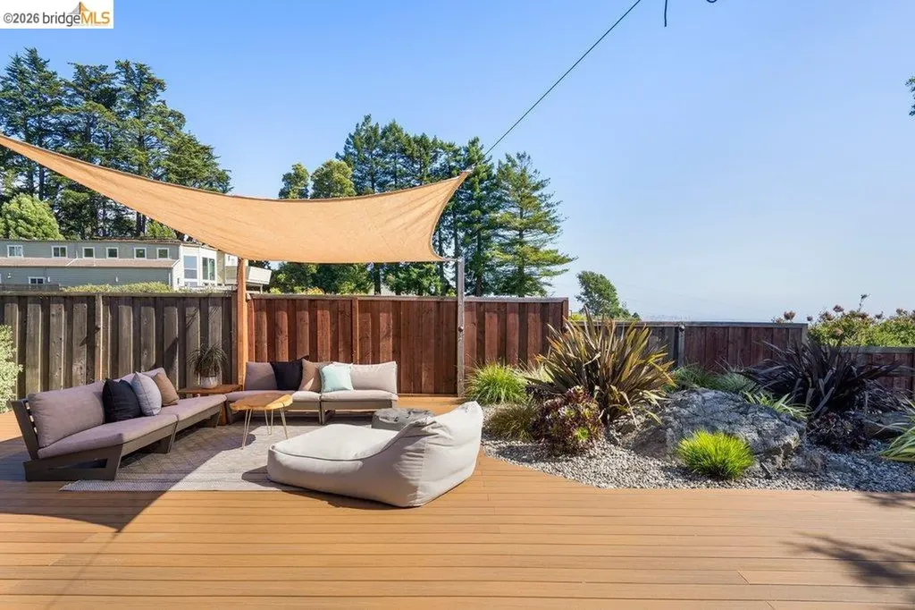 8618 Edgehill Court El Cerrito CA 94530
