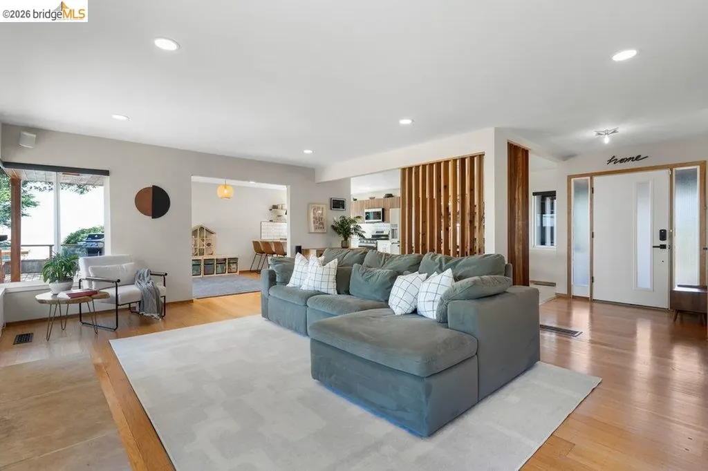 8618 Edgehill Court El Cerrito CA 94530