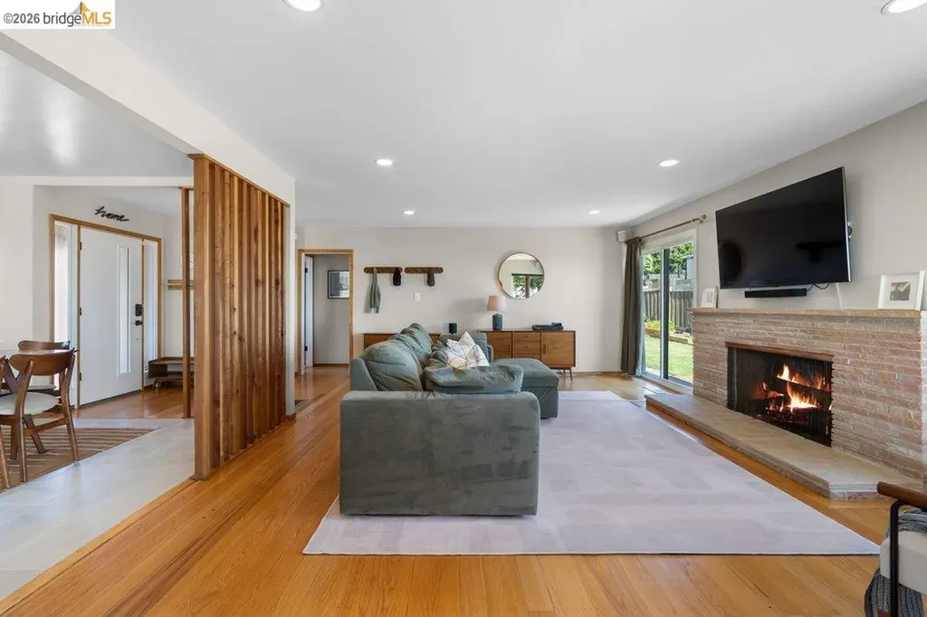 8618 Edgehill Court El Cerrito CA 94530