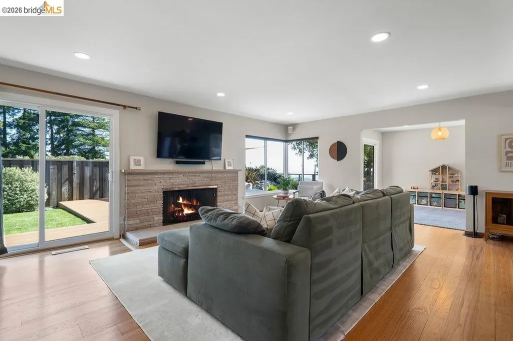 8618 Edgehill Court El Cerrito CA 94530