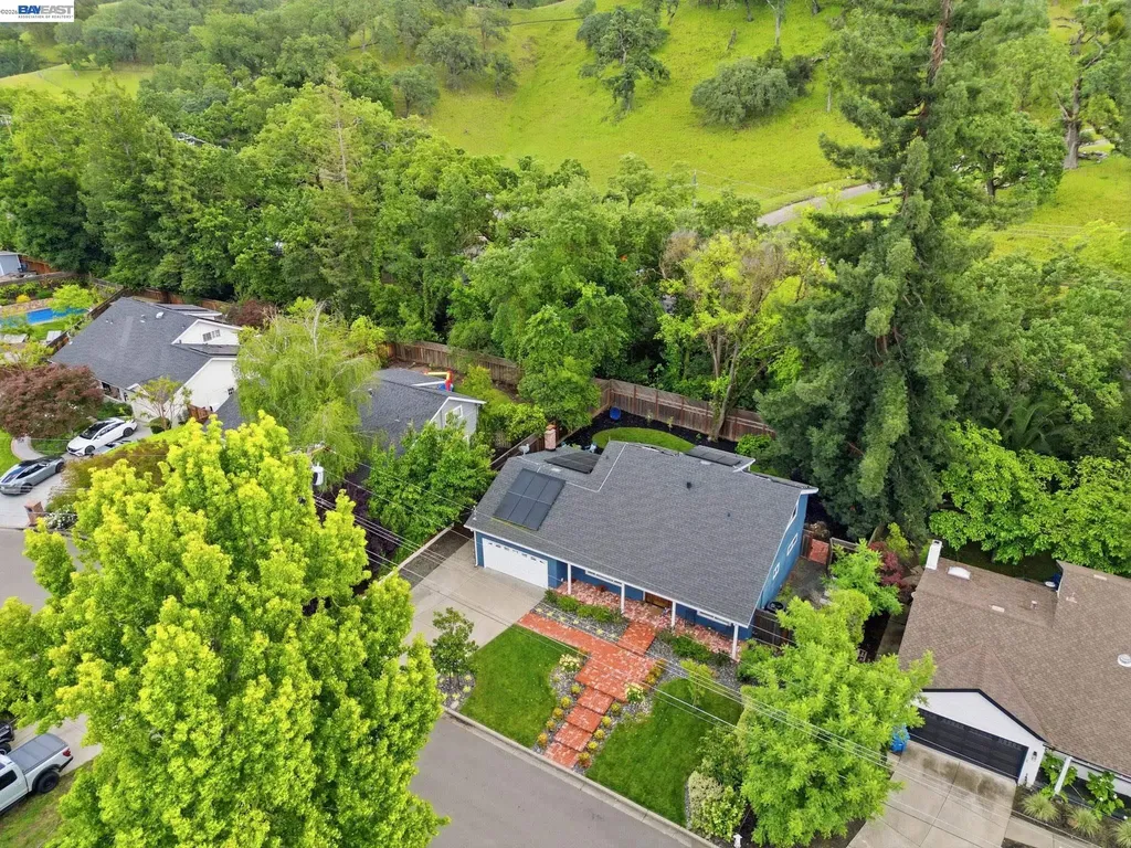 186 Belgian Drive Danville CA 94526