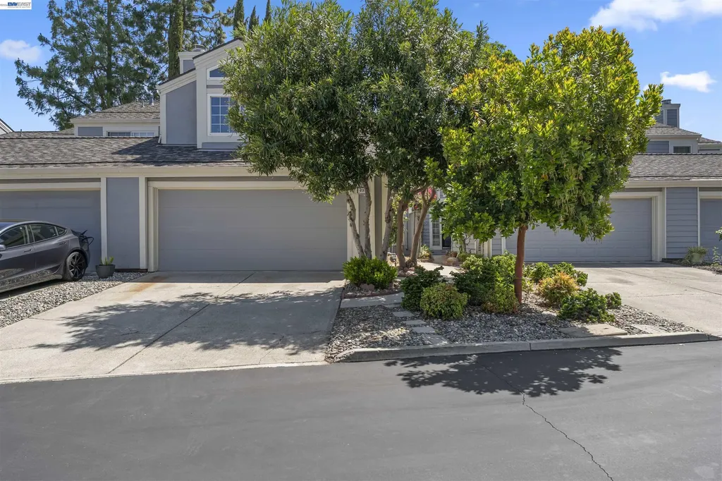 235 Northwood Cmns Livermore CA 94551