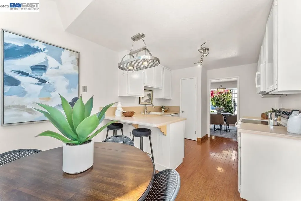 235 Northwood Cmns Livermore CA 94551
