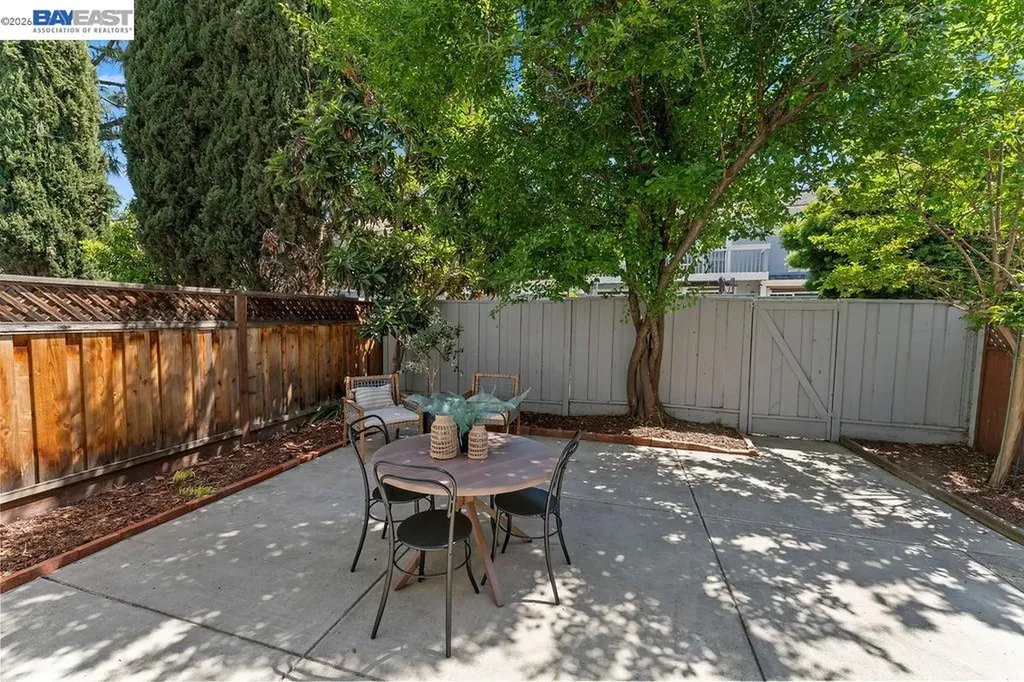 235 Northwood Cmns Livermore CA 94551