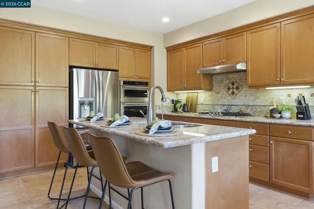 4162 Summer Gate Avenue Vallejo CA 94591