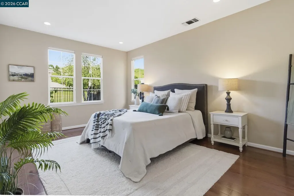 4162 Summer Gate Avenue Vallejo CA 94591