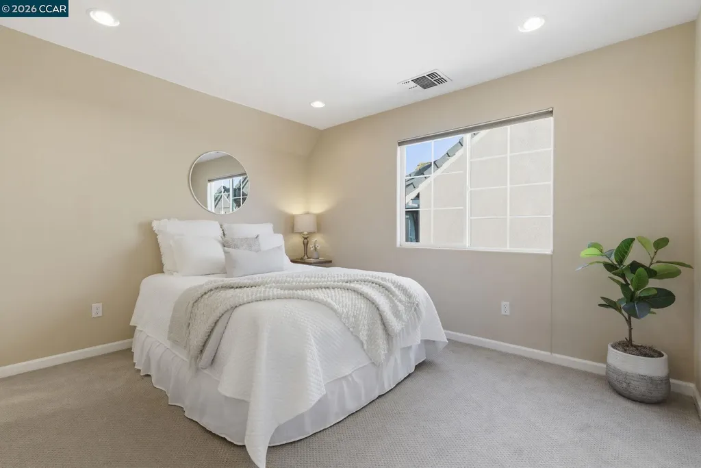 4162 Summer Gate Avenue Vallejo CA 94591