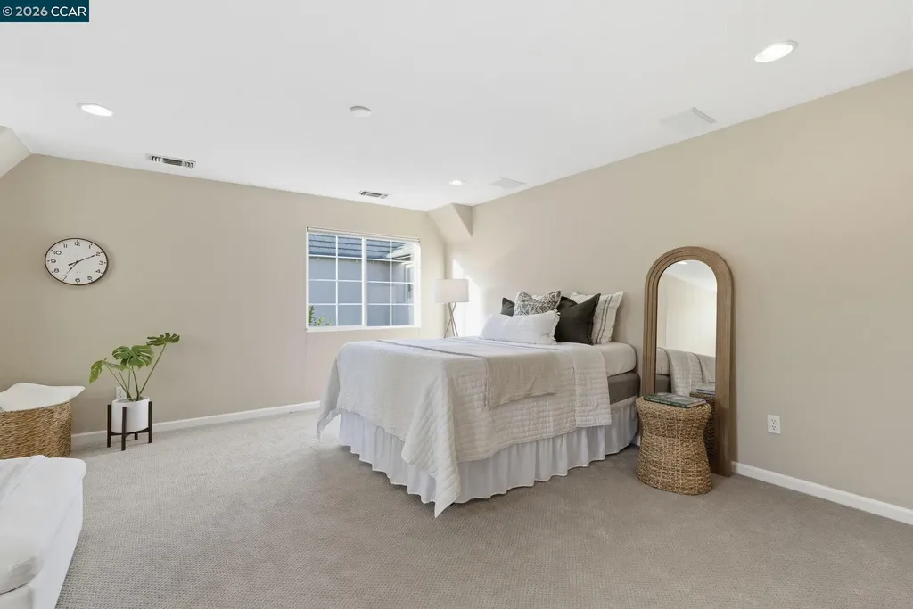 4162 Summer Gate Avenue Vallejo CA 94591