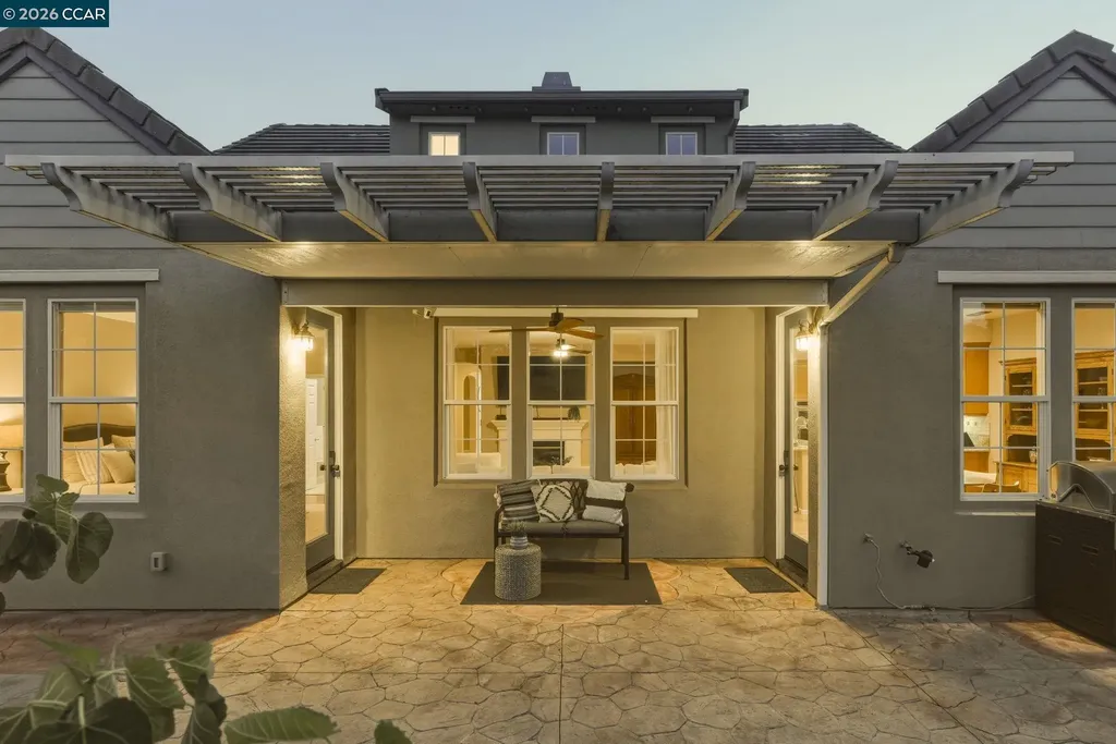 4162 Summer Gate Avenue Vallejo CA 94591