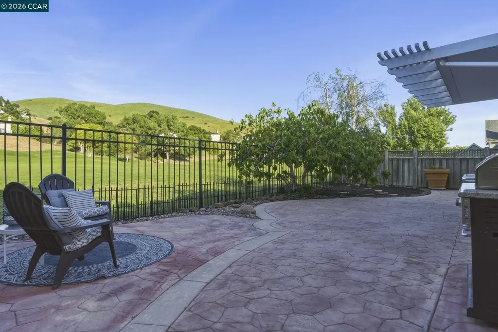 4162 Summer Gate Avenue Vallejo CA 94591
