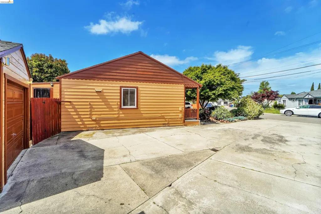 16366 Emery Court San Leandro CA 94580