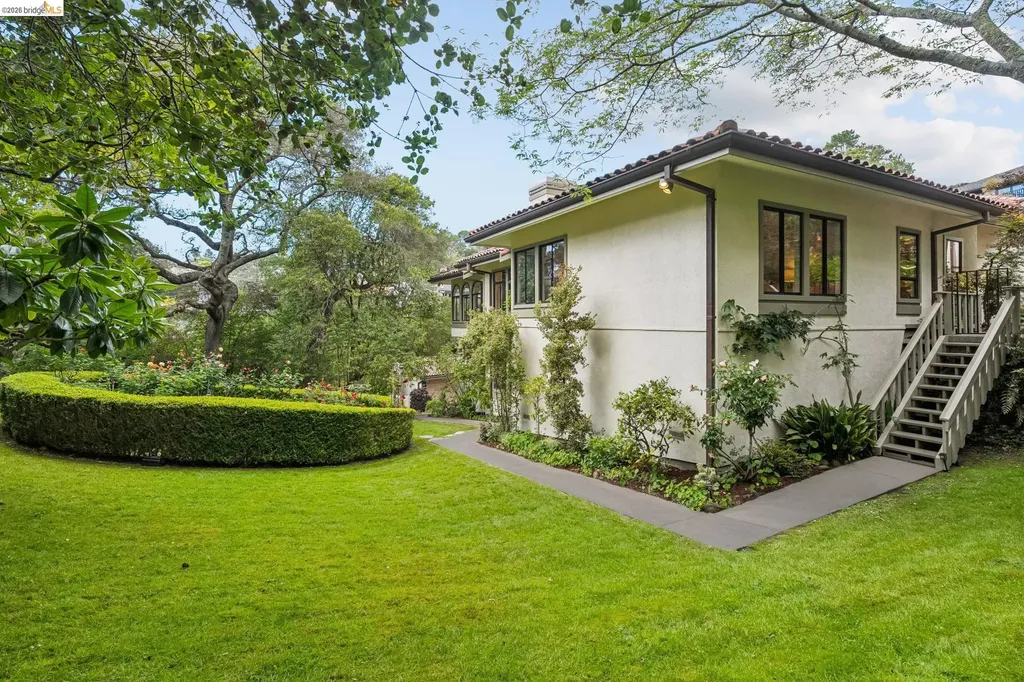 51 Glen Alpine Road Piedmont CA 94611