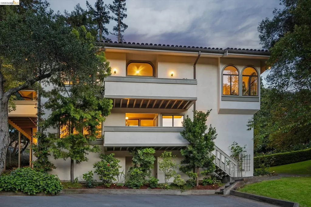 51 Glen Alpine Road Piedmont CA 94611