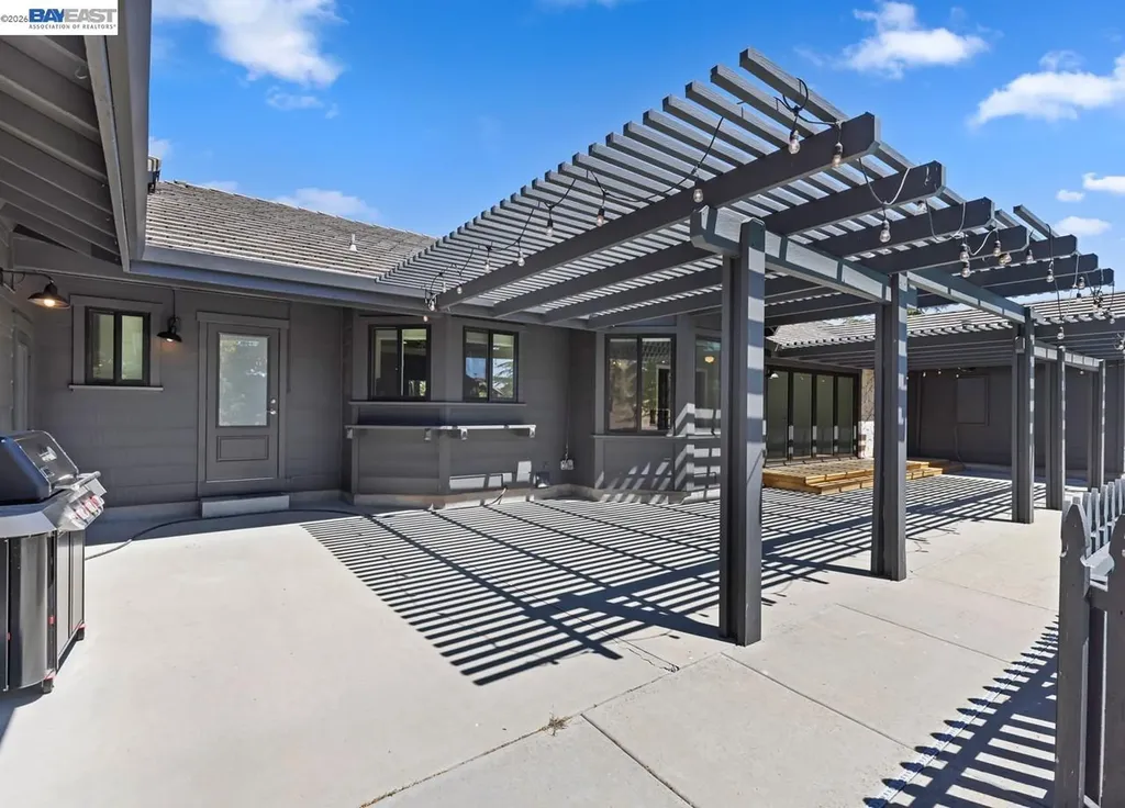 8191 Highland Road Livermore CA 94551