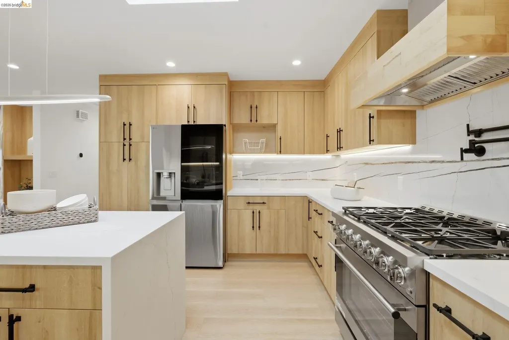 611 Norvell Street El Cerrito CA 94530