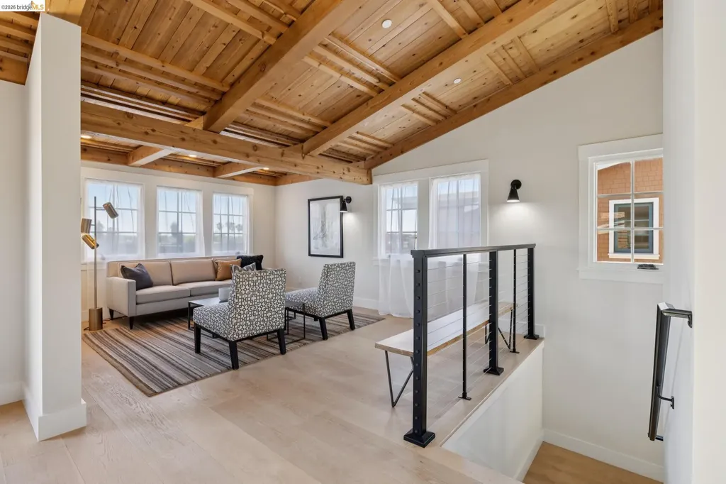 4436 Howe Street Oakland CA 94611