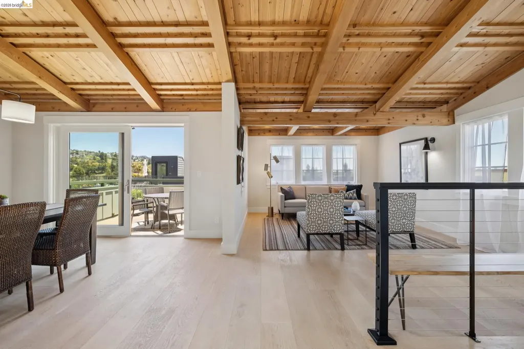 4436 Howe Street Oakland CA 94611