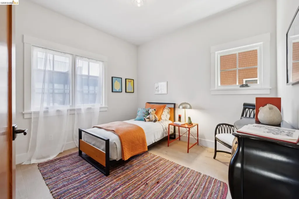 4436 Howe Street Oakland CA 94611