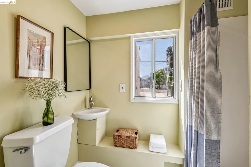 1059 Talbot Avenue Albany CA 94706