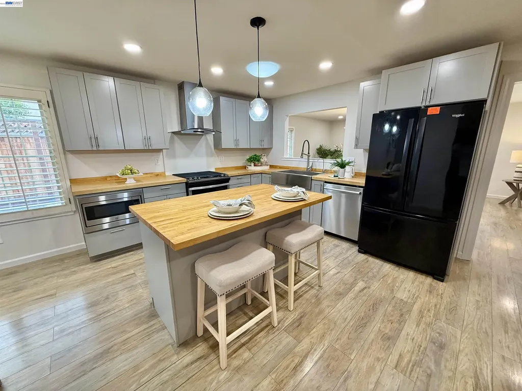 1882 Carnation Circle Livermore CA 94551