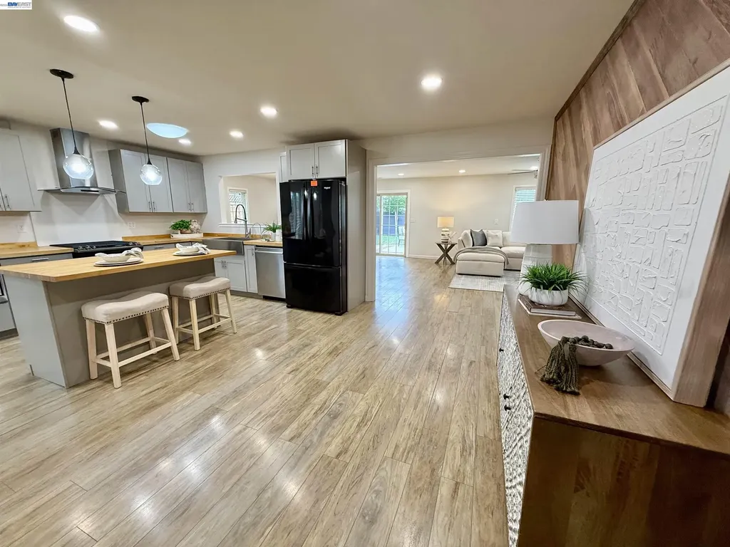 1882 Carnation Circle Livermore CA 94551