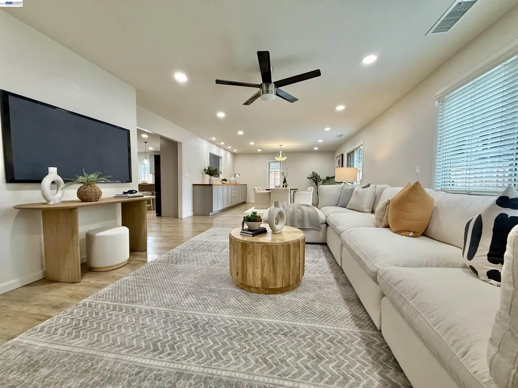 1882 Carnation Circle Livermore CA 94551
