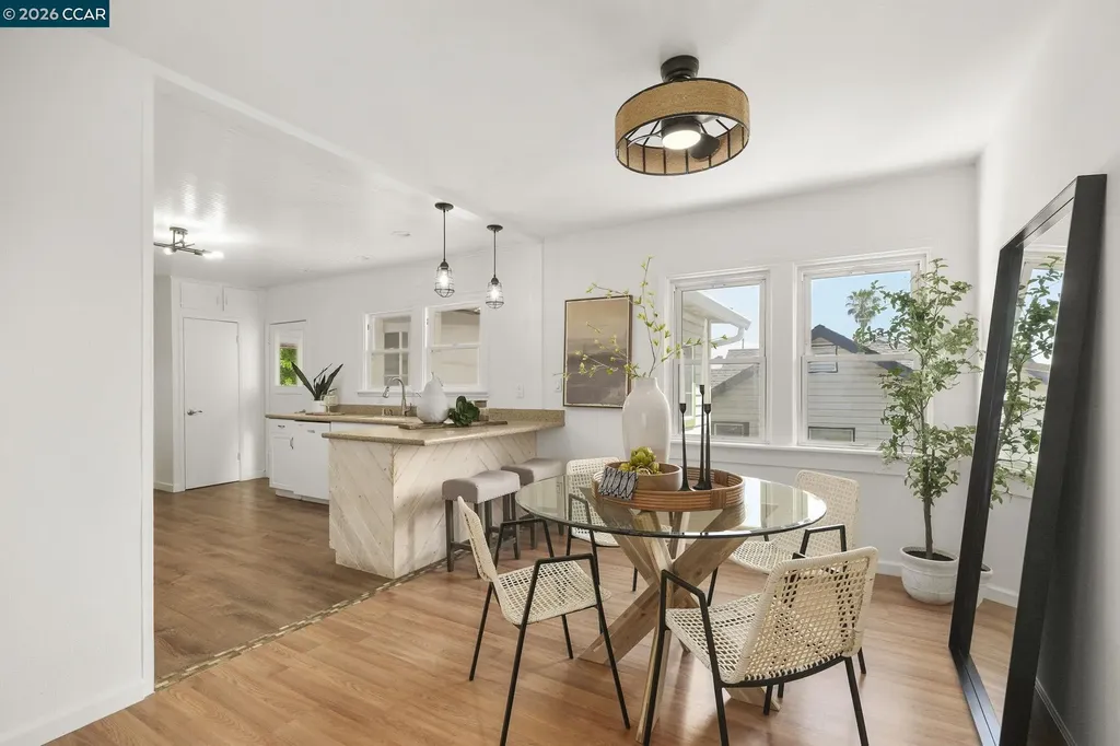 855 Bella Vista Avenue Martinez CA 94553