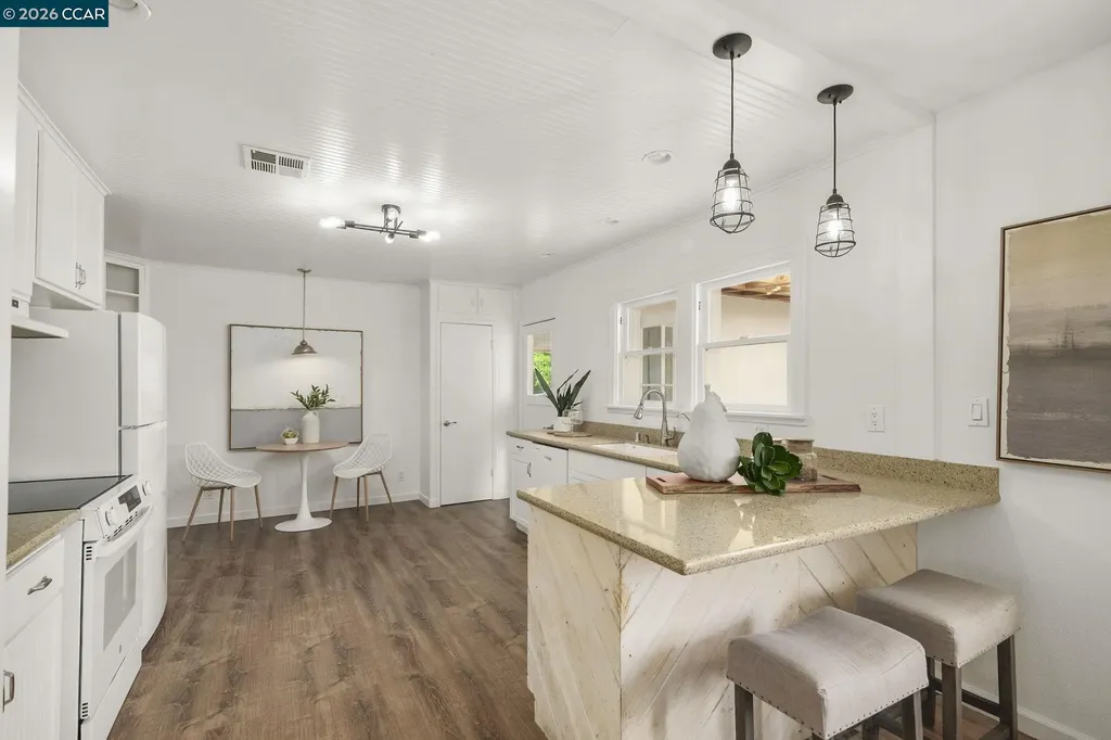 855 Bella Vista Avenue Martinez CA 94553