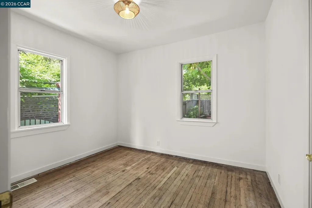 855 Bella Vista Avenue Martinez CA 94553