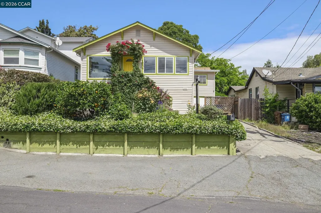 855 Bella Vista Avenue Martinez CA 94553