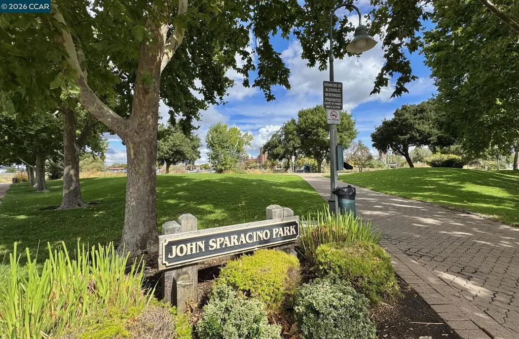 855 Bella Vista Avenue Martinez CA 94553