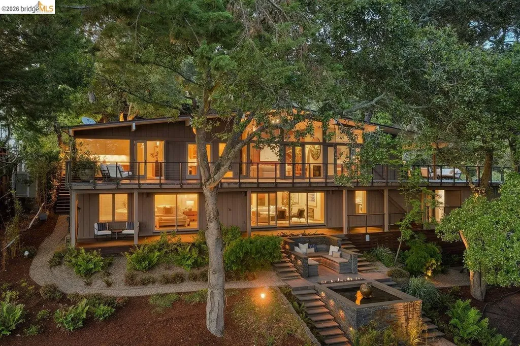 2871 Morley Drive Oakland CA 94611
