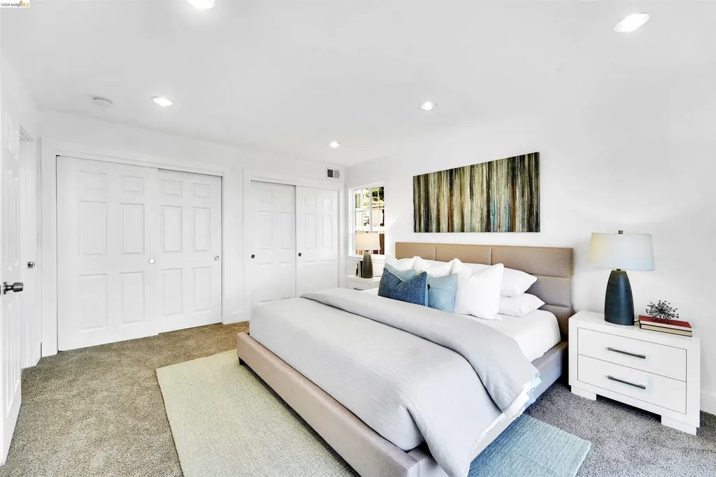 7907 Michigan Avenue Oakland CA 94605