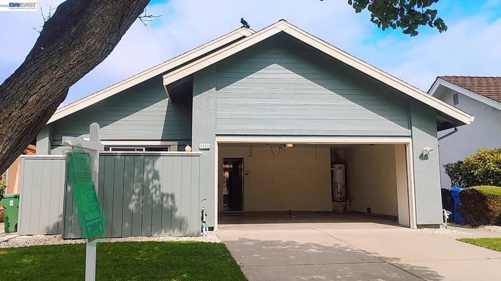 4266 Warbler Loop Fremont CA 94555